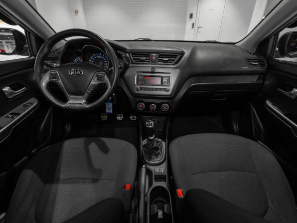 Kia Rio III Рестайлинг с пробегом 2016 года, цена 1 090 000 рублей, 90808 км, седан, Автокод Объявления