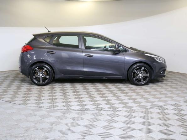 Kia Ceed II с пробегом 2014 года, цена 850 000 рублей, 91621 км, хэтчбек, Автокод Объявления