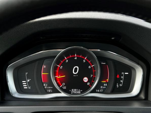 Volvo S60 II Рестайлинг с пробегом 2017 года, цена 1 398 600 рублей, 276088 км, седан, Автокод Объявления