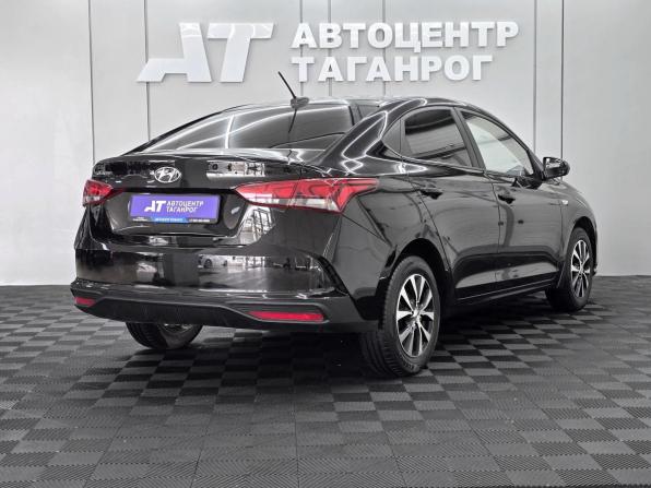 Hyundai Solaris II Рестайлинг с пробегом 2021 года, цена 1 799 000 рублей, 66000 км, седан, Автокод Объявления
