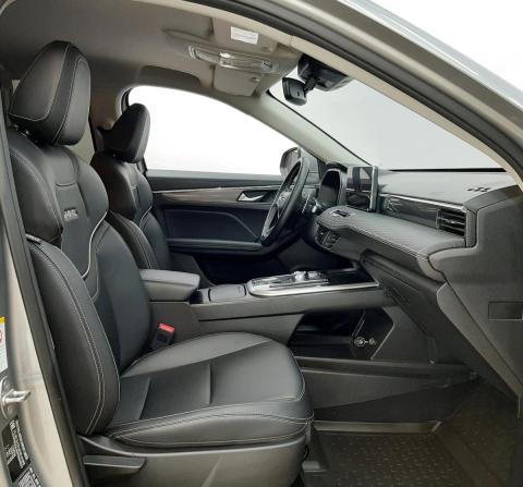 Haval Jolion I с пробегом 2023 года, цена 1 829 000 рублей, 30040 км, внедорожник, Автокод Объявления