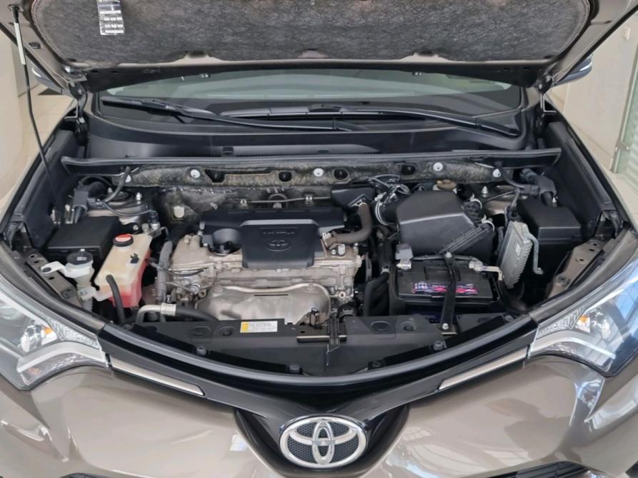 Toyota RAV4 IV (XA40) Рестайлинг Омск  - изображение 17