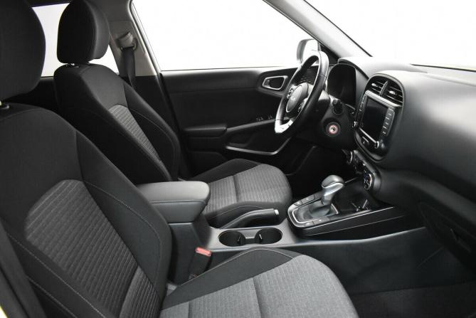 Kia Soul III с пробегом 2022 года, цена 2 220 000 рублей, 35072 км, хэтчбек, Автокод Объявления