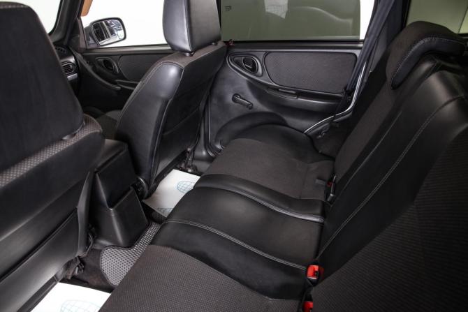 Chevrolet Niva I Рестайлинг с пробегом 2015 года, цена 719 000 рублей, 94000 км, внедорожник, Автокод Объявления
