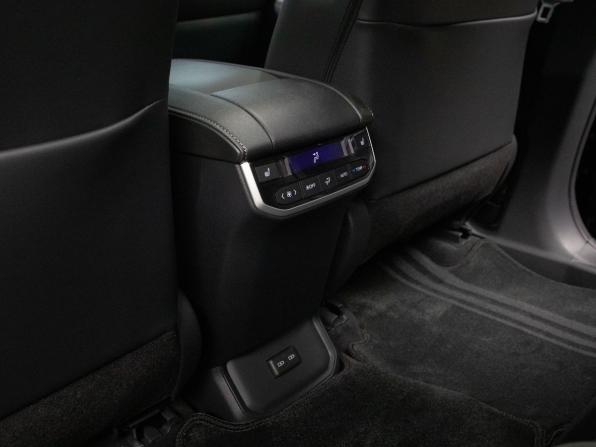 Toyota Highlander IV (XU70) с пробегом 2025 года, цена 5 000 000 рублей, 1 км, внедорожник, Автокод Объявления