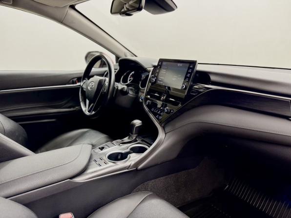 Toyota Camry VIII (XV70) Рестайлинг с пробегом 2021 года, цена 3 690 000 рублей, 61472 км, седан, Автокод Объявления