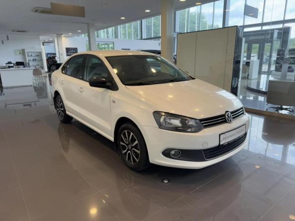 Volkswagen Polo V с пробегом 2014 года, цена 699 000 рублей, 266096 км, седан, Автокод Объявления
