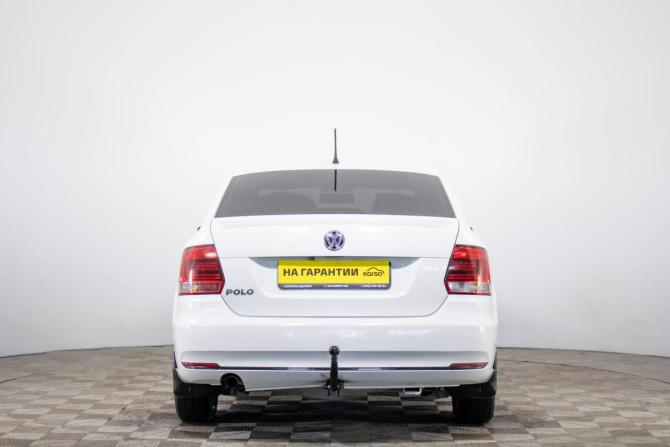 Volkswagen Polo V Рестайлинг с пробегом 2015 года, цена 849 000 рублей, 195000 км, седан, Автокод Объявления