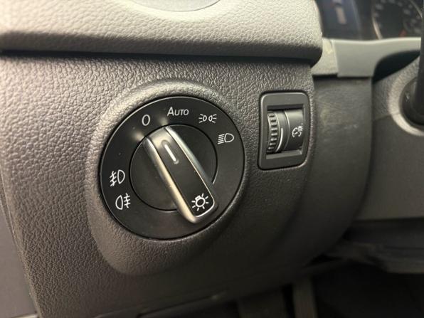 Volkswagen Tiguan I Рестайлинг с пробегом 2013 года, цена 990 000 рублей, 265203 км, внедорожник, Автокод Объявления