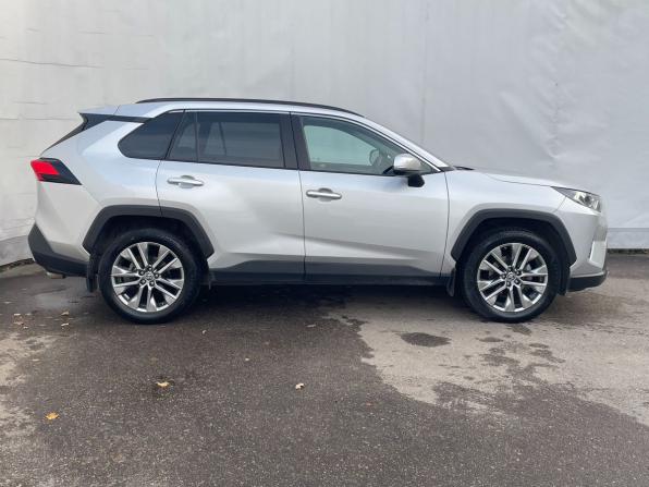 Toyota RAV4 V (XA50) с пробегом 2021 года, цена 3 250 000 рублей, 81740 км, внедорожник, Автокод Объявления