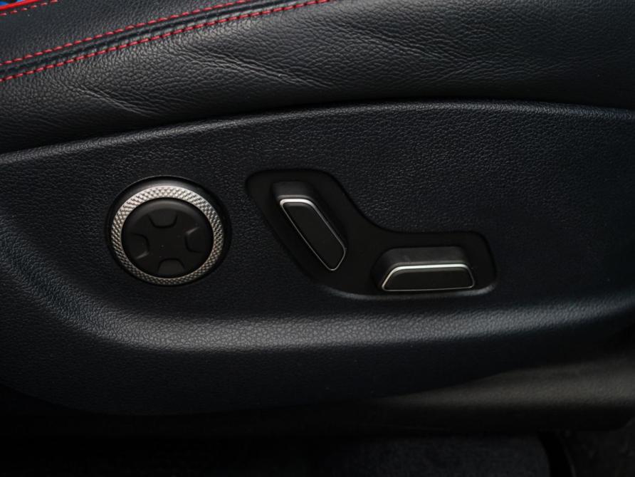 Genesis GV70 I Москва  - изображение 27