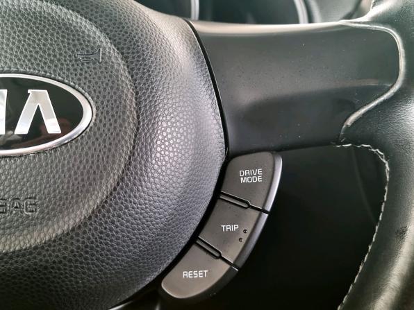 Kia Soul II Рестайлинг с пробегом 2018 года, цена 1 520 000 рублей, 111712 км, хэтчбек, Автокод Объявления