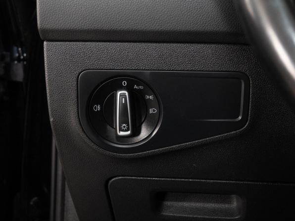 Volkswagen Tiguan II Рестайлинг с пробегом 2021 года, цена 2 833 000 рублей, 123100 км, внедорожник, Автокод Объявления