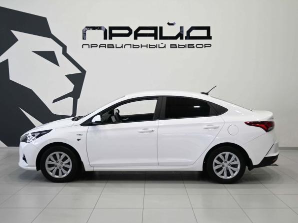 Hyundai Solaris II Рестайлинг с пробегом 2021 года, цена 1 729 900 рублей, 76000 км, седан, Автокод Объявления