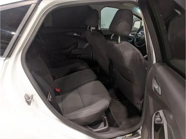 Ford Focus III с пробегом 2012 года, цена 830 000 рублей, 191800 км, хэтчбек, Автокод Объявления
