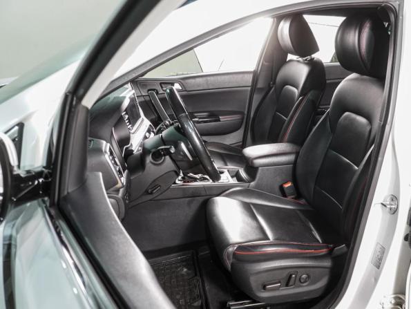 Kia Sportage IV с пробегом 2018 года, цена 2 229 000 рублей, 101629 км, внедорожник, Автокод Объявления