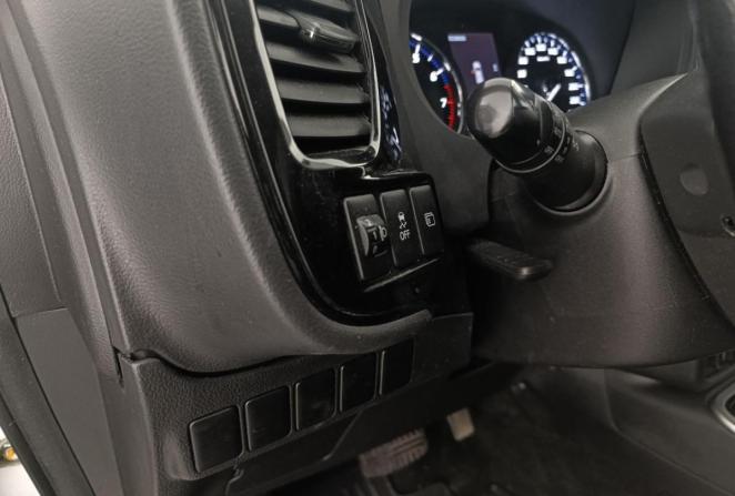 Mitsubishi Outlander III Рестайлинг 3 с пробегом 2019 года, цена 2 096 000 рублей, 154762 км, внедорожник, Автокод Объявления
