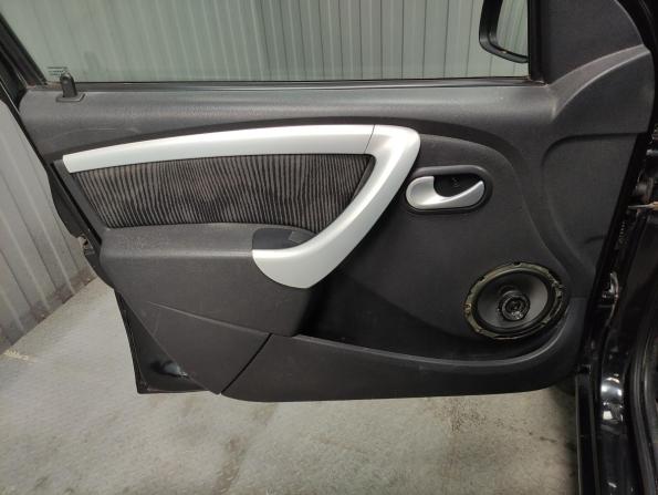 Renault Sandero I с пробегом 2011 года, цена 350 000 рублей, 239416 км, хэтчбек, Автокод Объявления