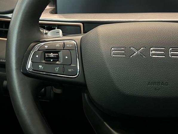 Exeed LX I Рестайлинг с пробегом 2023 года, цена 2 030 000 рублей, 59100 км, внедорожник, Автокод Объявления