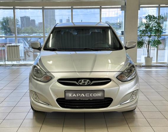 Hyundai Solaris I с пробегом 2012 года, цена 784 000 рублей, 169000 км, седан, Автокод Объявления