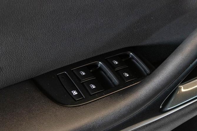 Opel Zafira C Рестайлинг с пробегом 2017 года, цена 1 249 000 рублей, 137802 км, минивэн, Автокод Объявления