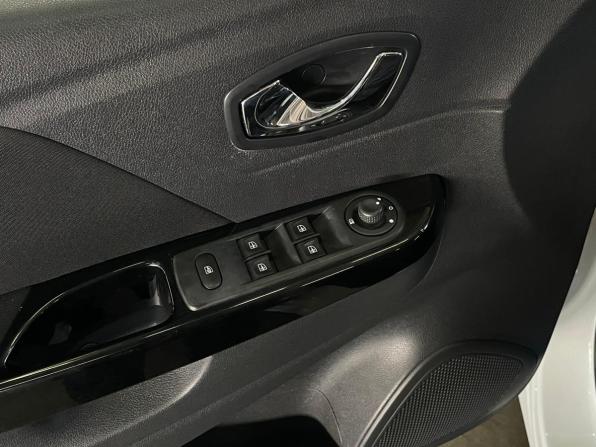 Renault Kaptur I с пробегом 2016 года, цена 1 450 000 рублей, 139016 км, внедорожник, Автокод Объявления