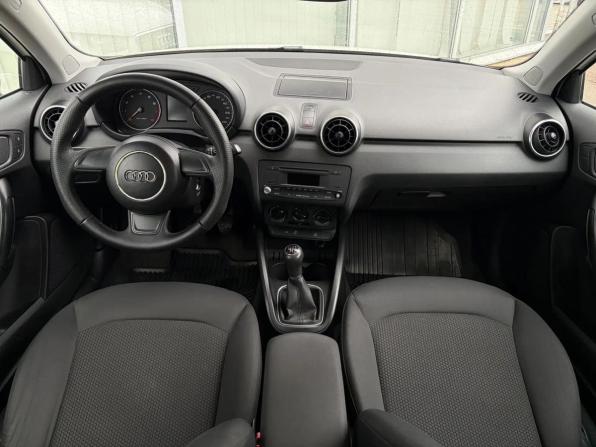 Audi A1 I (8X) с пробегом 2012 года, цена 749 000 рублей, 248877 км, хэтчбек, Автокод Объявления