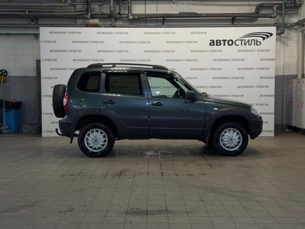 Chevrolet Niva I Рестайлинг с пробегом 2019 года, цена 749 000 рублей, 97032 км, внедорожник, Автокод Объявления