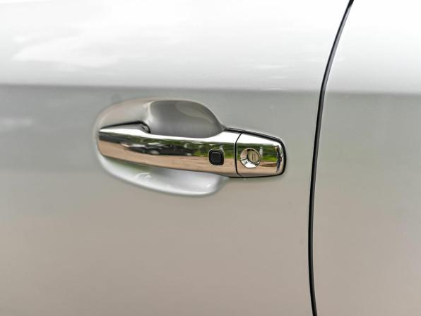Toyota Land Cruiser 200 Series Рестайлинг 1 с пробегом 2013 года, цена 3 314 000 рублей, 251282 км, внедорожник, Автокод Объявления