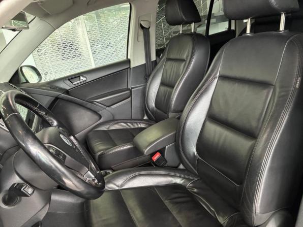 Volkswagen Tiguan I с пробегом 2009 года, цена 1 022 000 рублей, 195000 км, внедорожник, Автокод Объявления