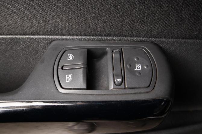 Opel Corsa D с пробегом 2008 года, цена 399 000 рублей, 283000 км, хэтчбек, Автокод Объявления