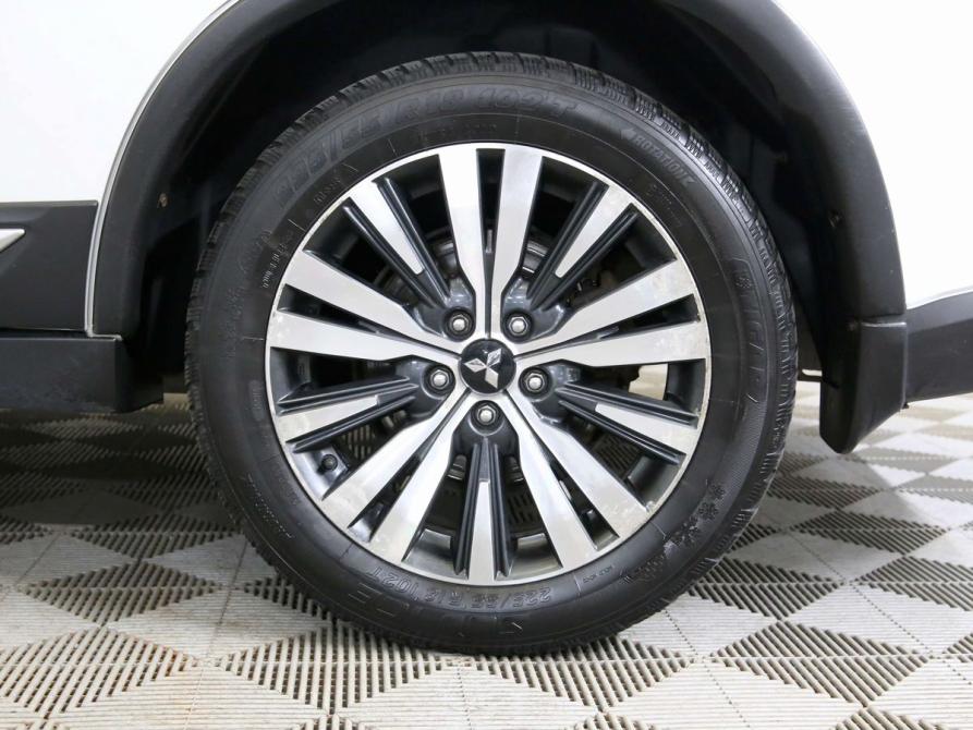 Mitsubishi Outlander III Рестайлинг 3 Санкт-Петербург  - изображение 10