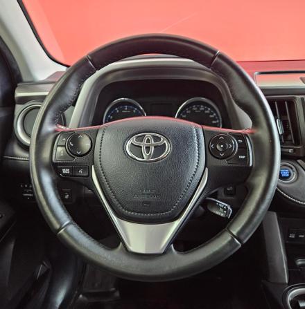 Toyota RAV4 IV (XA40) Рестайлинг с пробегом 2015 года, цена 2 030 000 рублей, 149283 км, внедорожник, Автокод Объявления