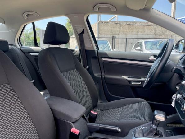 Volkswagen Jetta V с пробегом 2010 года, цена 865 000 рублей, 127618 км, седан, Автокод Объявления