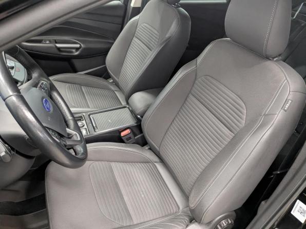 Ford Kuga II Рестайлинг с пробегом 2019 года, цена 1 999 000 рублей, 89130 км, внедорожник, Автокод Объявления