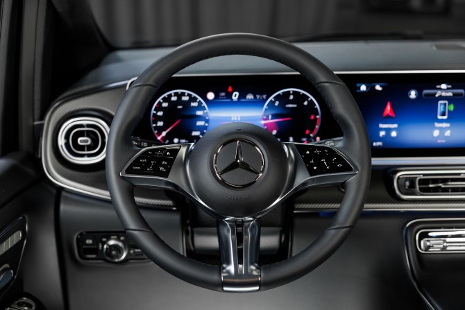 Новый Mercedes-Benz V-Класс III (W447) Рестайлинг 2 2024 года, цена 20 598 000 рублей, минивэн, Автокод Объявления