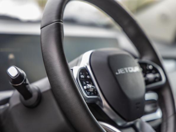 JETOUR X50 с пробегом 2024 года, цена 1 598 000 рублей, 32202 км, внедорожник, Автокод Объявления
