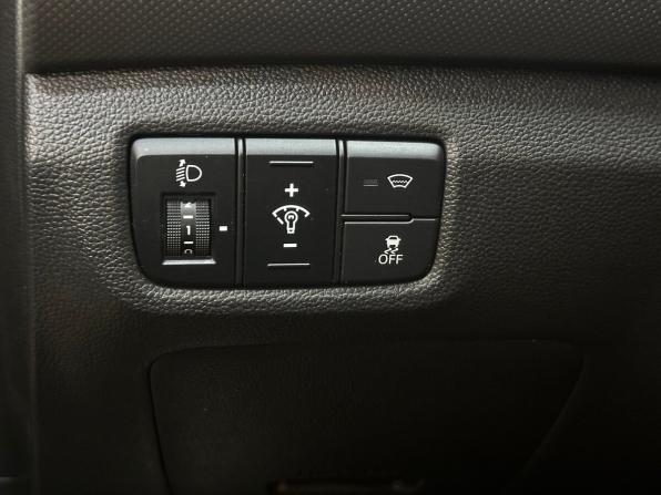 Hyundai Creta I с пробегом 2017 года, цена 1 945 000 рублей, 56482 км, внедорожник, Автокод Объявления