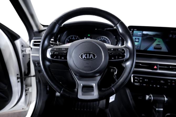 Kia K5 III с пробегом 2021 года, цена 2 399 000 рублей, 119847 км, седан, Автокод Объявления