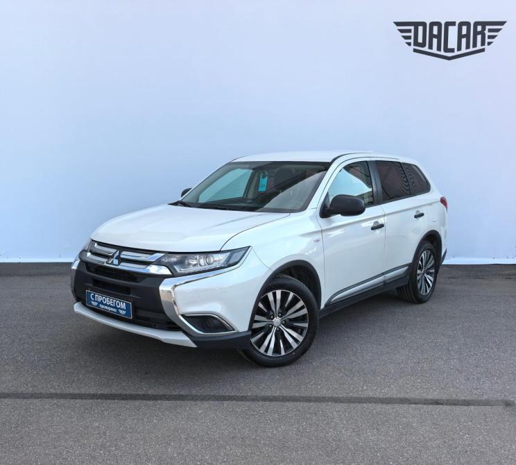 Mitsubishi Outlander III Рестайлинг 2 Санкт-Петербург  - изображение 1