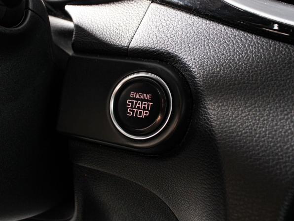 Kia Ceed III с пробегом 2021 года, цена 1 765 000 рублей, 109300 км, универсал, Автокод Объявления