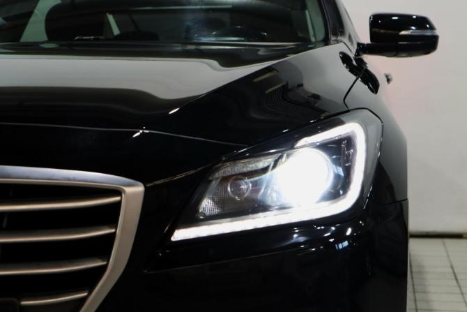 Hyundai Genesis II с пробегом 2015 года, цена 1 620 000 рублей, 265746 км, седан, Автокод Объявления