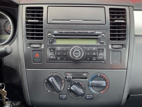 Nissan Tiida I с пробегом 2007 года, цена 350 000 рублей, 302391 км, седан, Автокод Объявления