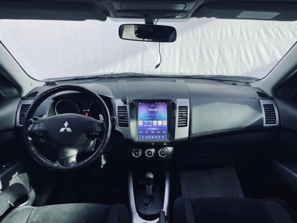 Mitsubishi Outlander II Рестайлинг с пробегом 2010 года, цена 1 190 000 рублей, 247477 км, внедорожник, Автокод Объявления