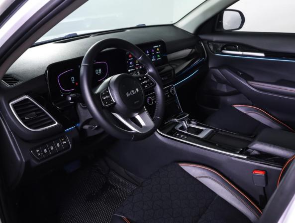 Kia Seltos I Рестайлинг с пробегом 2024 года, цена 2 490 000 рублей, 39766 км, внедорожник, Автокод Объявления
