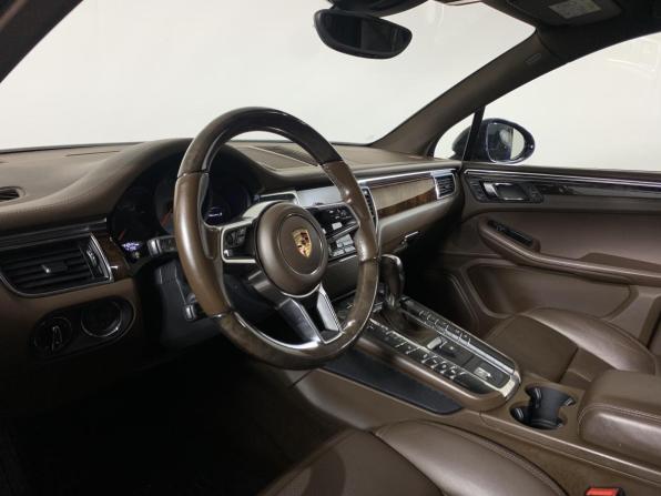 Porsche Macan I с пробегом 2017 года, цена 3 490 000 рублей, 144839 км, внедорожник, Автокод Объявления