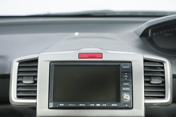 Honda Freed I с пробегом 2010 года, цена 1 029 000 рублей, 207000 км, компактвэн, Автокод Объявления
