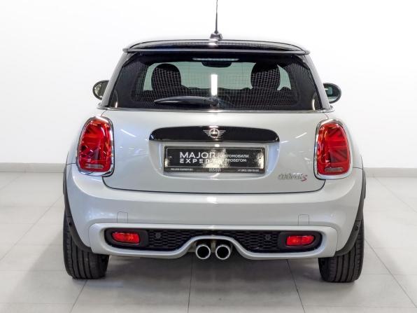 Mini Hatch III (F55/F56) Рестайлинг с пробегом 2021 года, цена 2 950 000 рублей, 65664 км, хэтчбек, Автокод Объявления