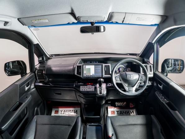 Honda Stepwgn IV Рестайлинг с пробегом 2013 года, цена 1 700 000 рублей, 143000 км, минивэн, Автокод Объявления