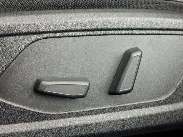 Hyundai Elantra VII (CN7) Рестайлинг с пробегом 2024 года, цена 2 200 000 рублей, 34821 км, седан, Автокод Объявления